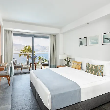 Avantgarde Refined Hotel 5*