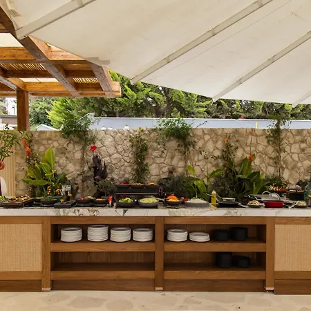 Avantgarde Refined Hotell 5*
