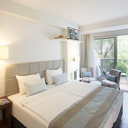 Avantgarde Refined Hotell