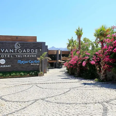 Avantgarde Refined 5*