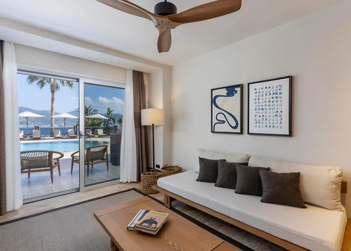 Avantgarde Refined Hotel