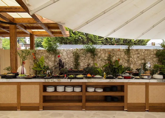 Avantgarde Refined Hotel 5*