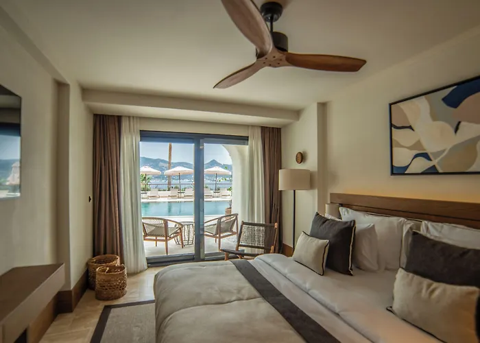 Avantgarde Refined Hotel 5*