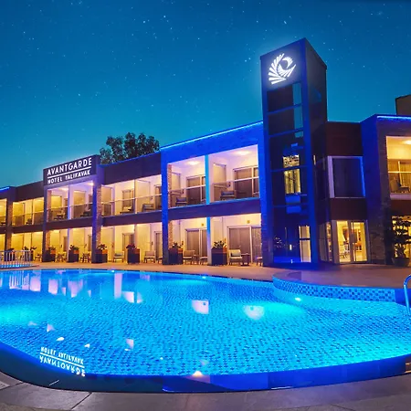 Avantgarde Refined 5*