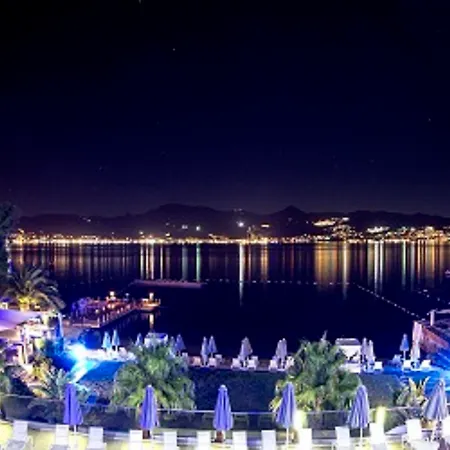 Avantgarde Refined 5*