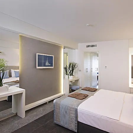 Avantgarde Refined 5* Yalıkavak