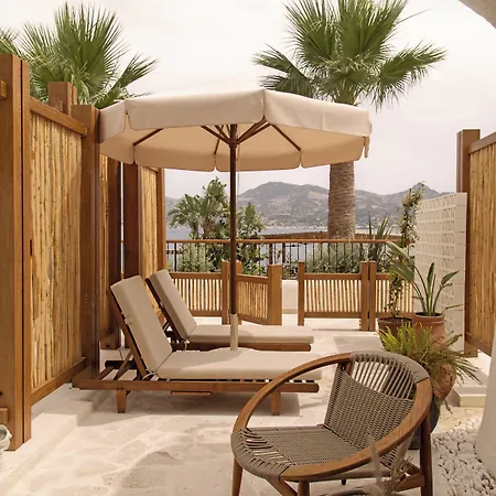 Avantgarde Refined 5*